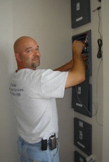 Service Technician in St. Louis, MO